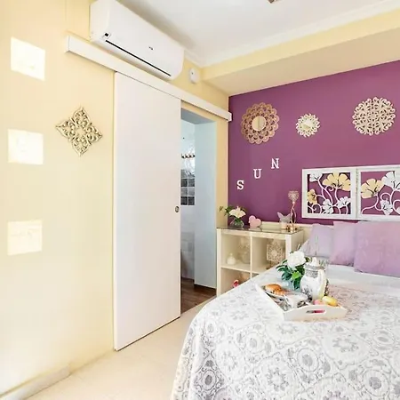 Cool Garden And Suite Mairena del Aljarafe Esterno foto